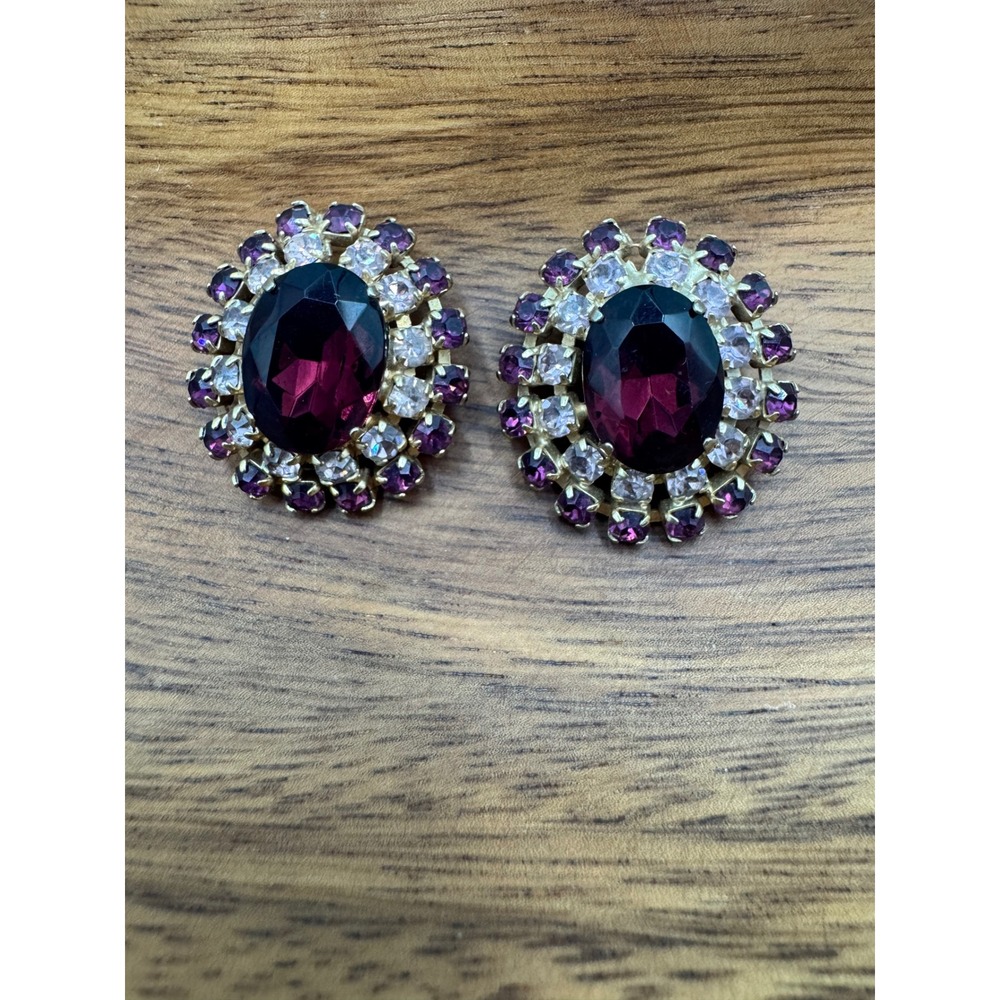 Vintage Purple Amethyst Rhinestone Sunburst Clip On Earrings Gold Tone Statement